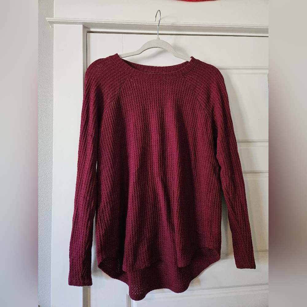American Eagle Maroon Textured Sweater